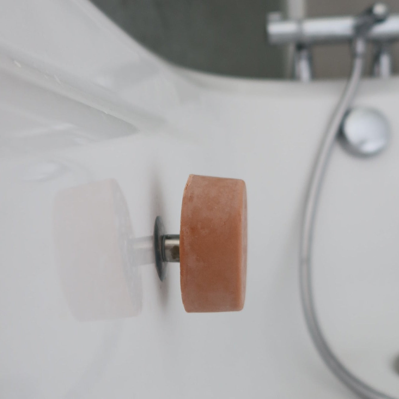 shampoing cheveux secs avec porte-savon aimanté